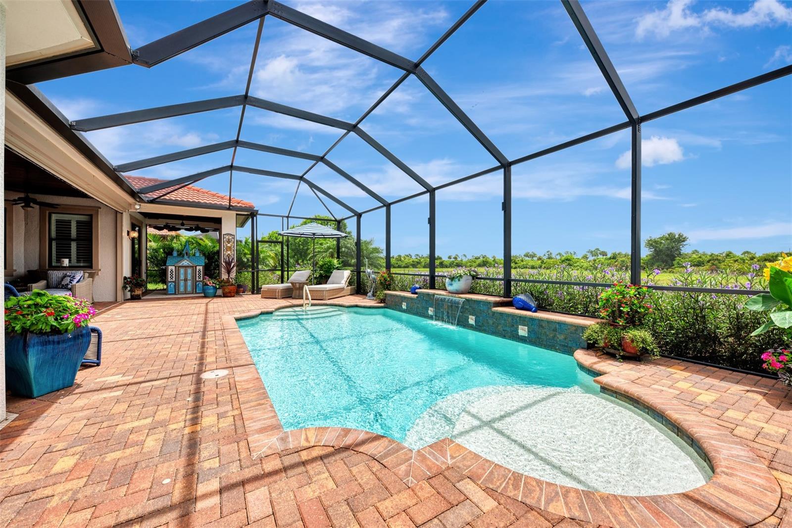 SARASOTA NATIONAL - Residential