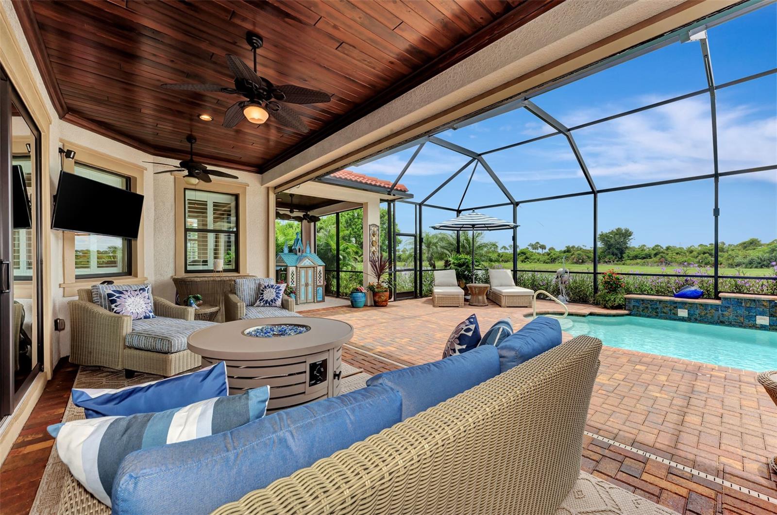 SARASOTA NATIONAL - Residential