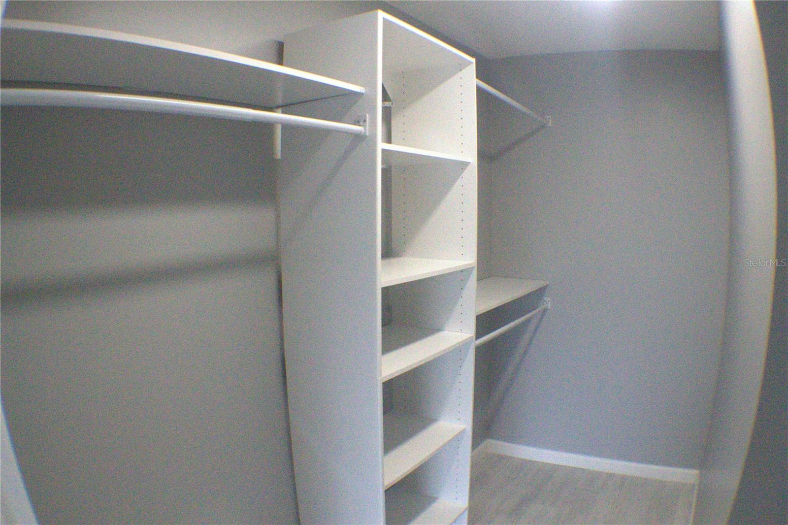 VILLAS AT LAKESIDE A CONDO - Residential