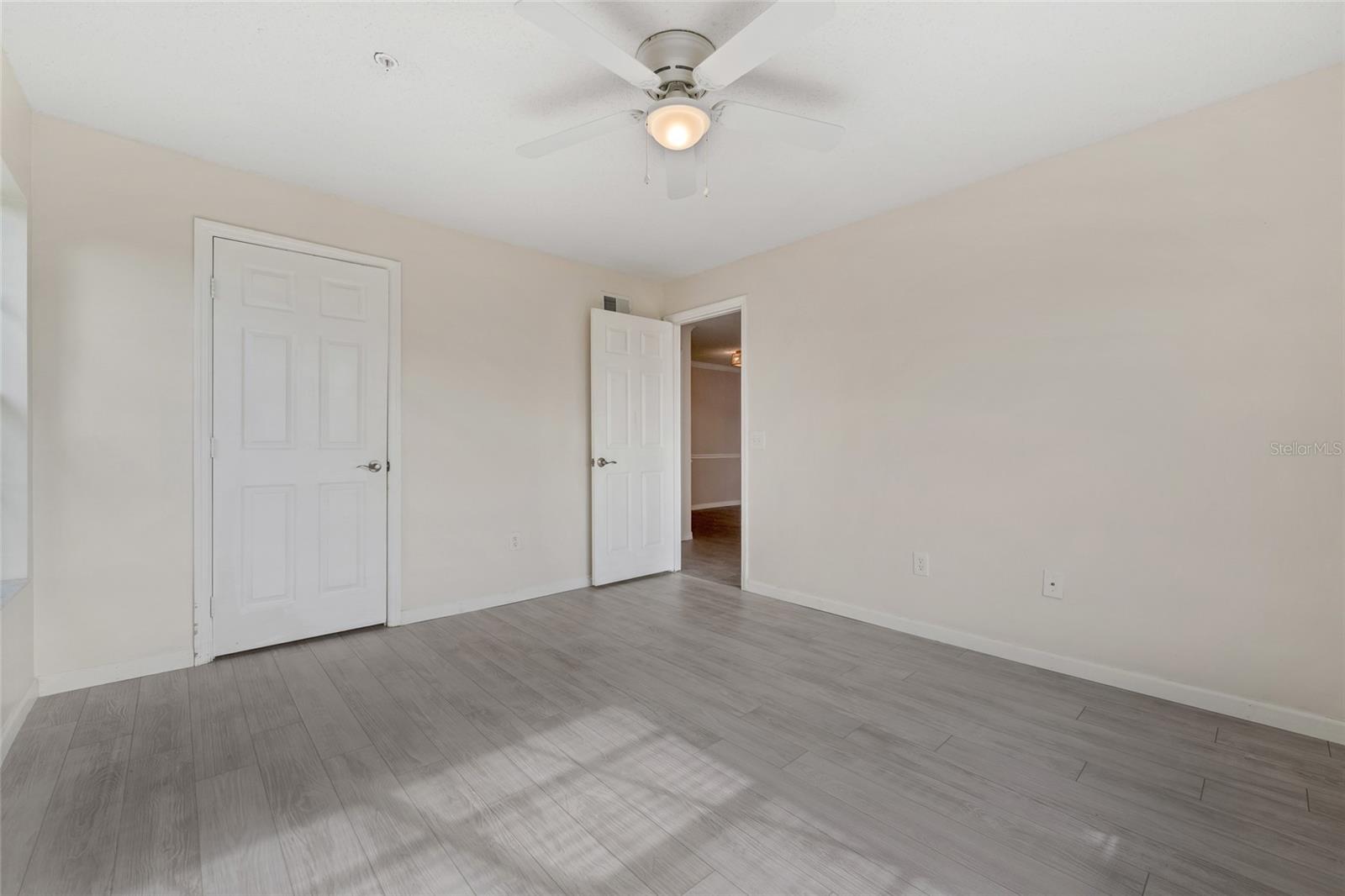 VILLAS AT LAKESIDE A CONDO - Residential