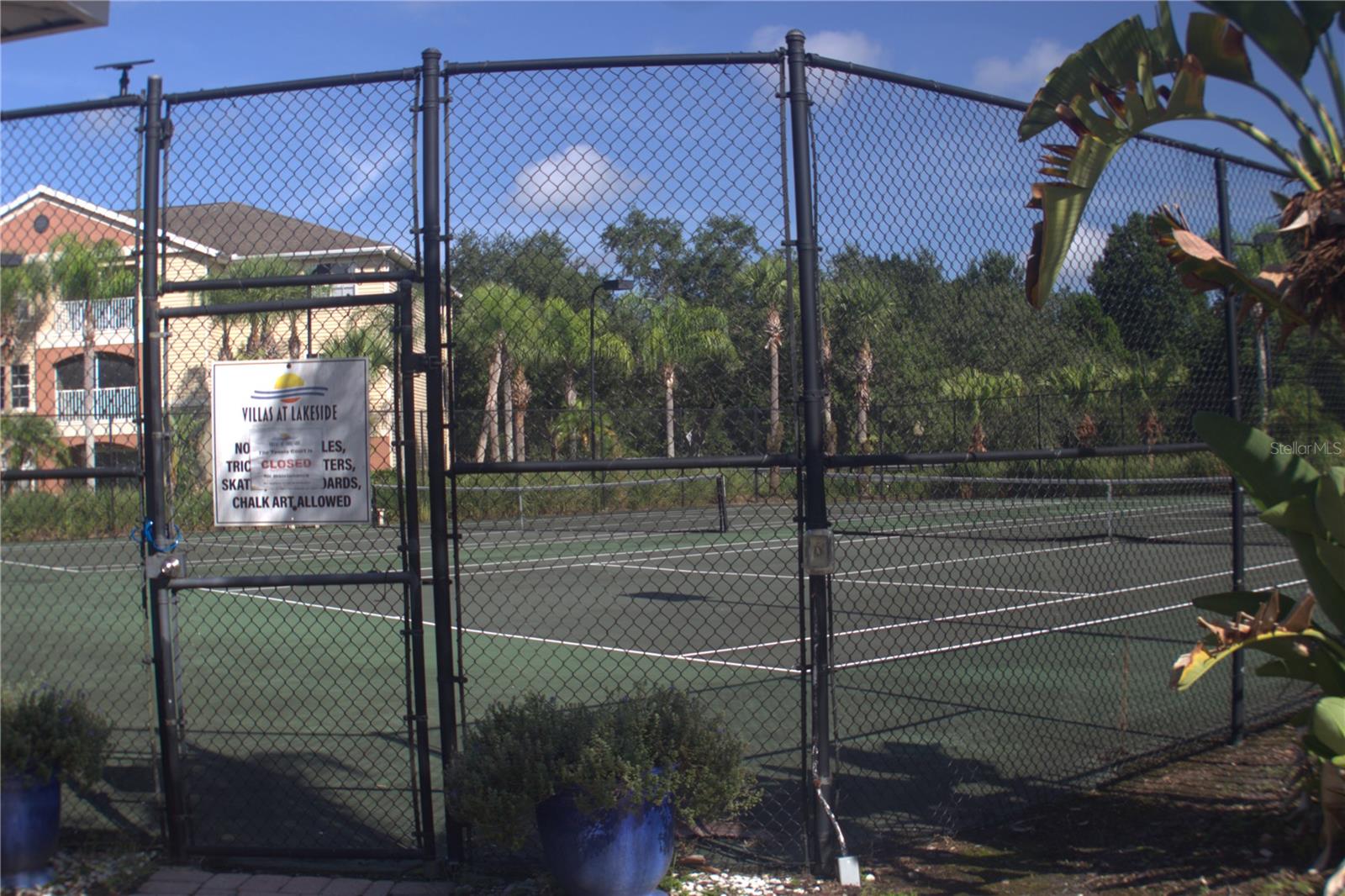 VILLAS AT LAKESIDE A CONDO - Residential