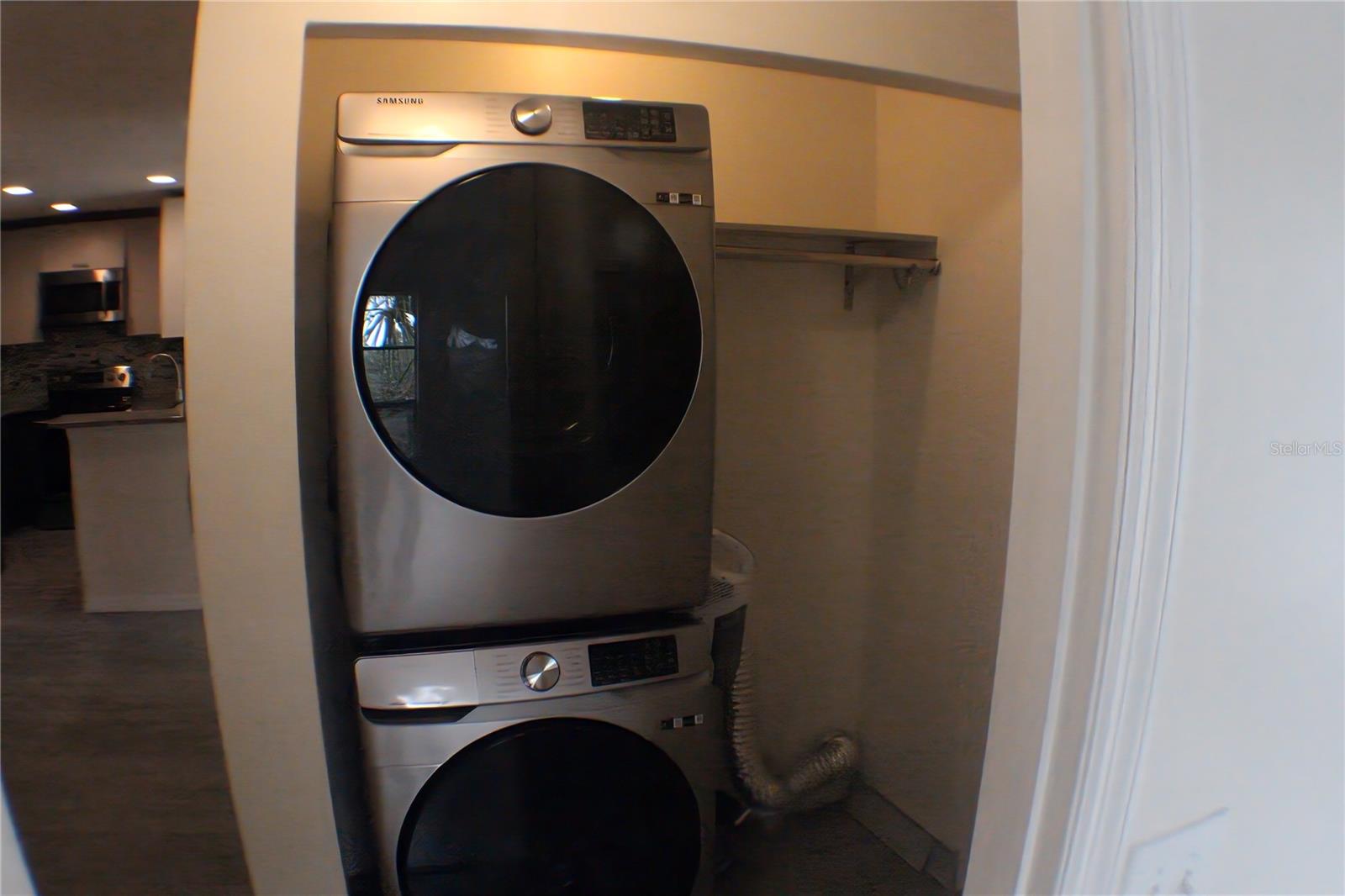 VILLAS AT LAKESIDE A CONDO - Residential