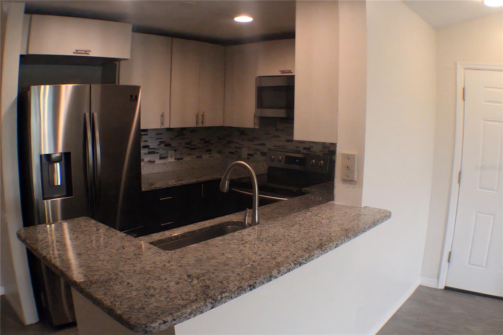 VILLAS AT LAKESIDE A CONDO - Residential