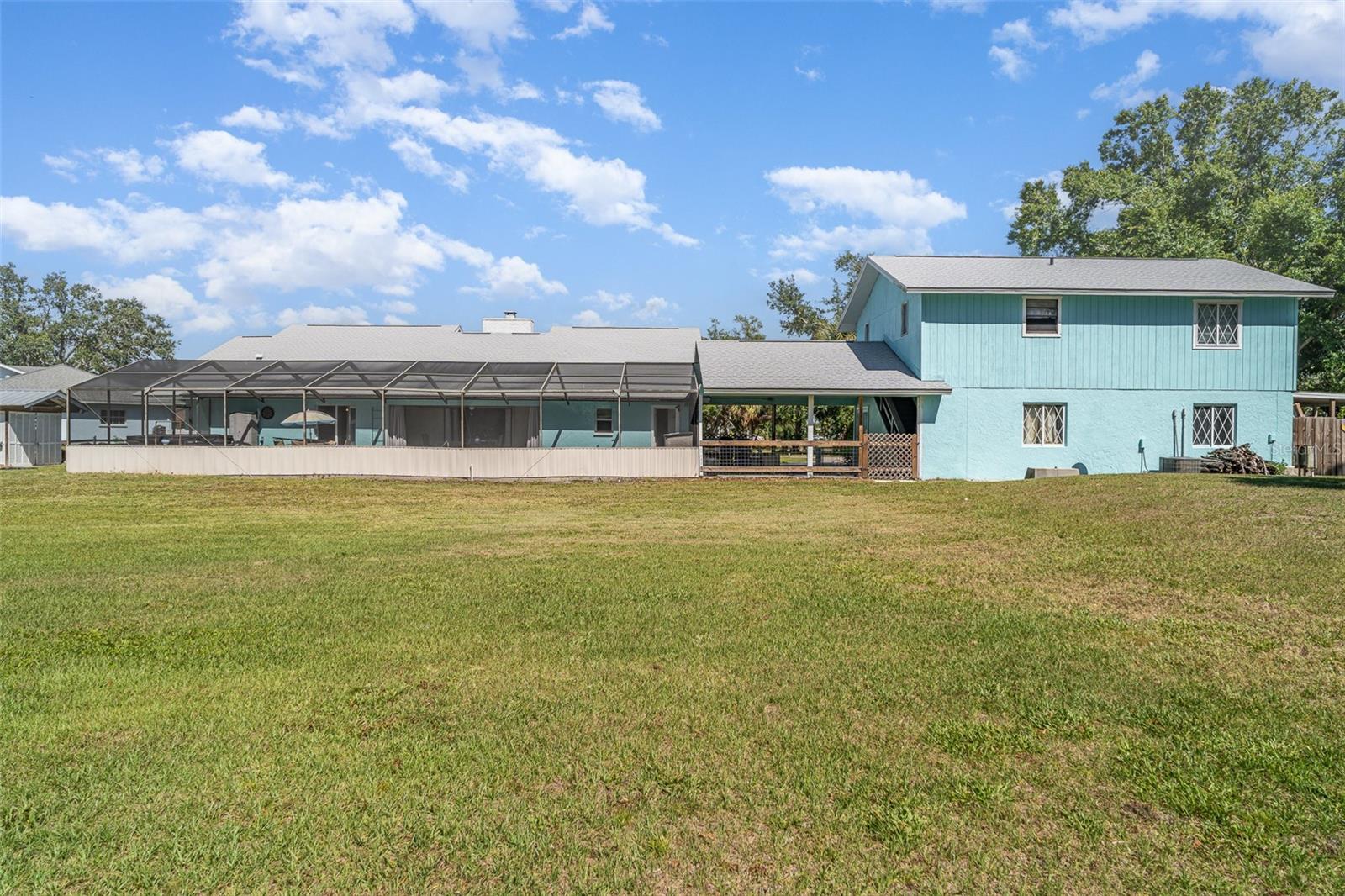 VENICE ACRES - Residential