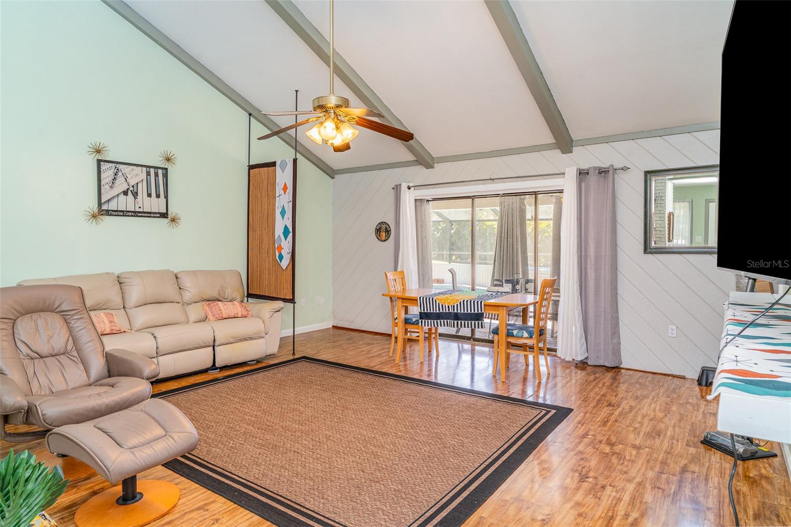 VENICE ACRES - Residential