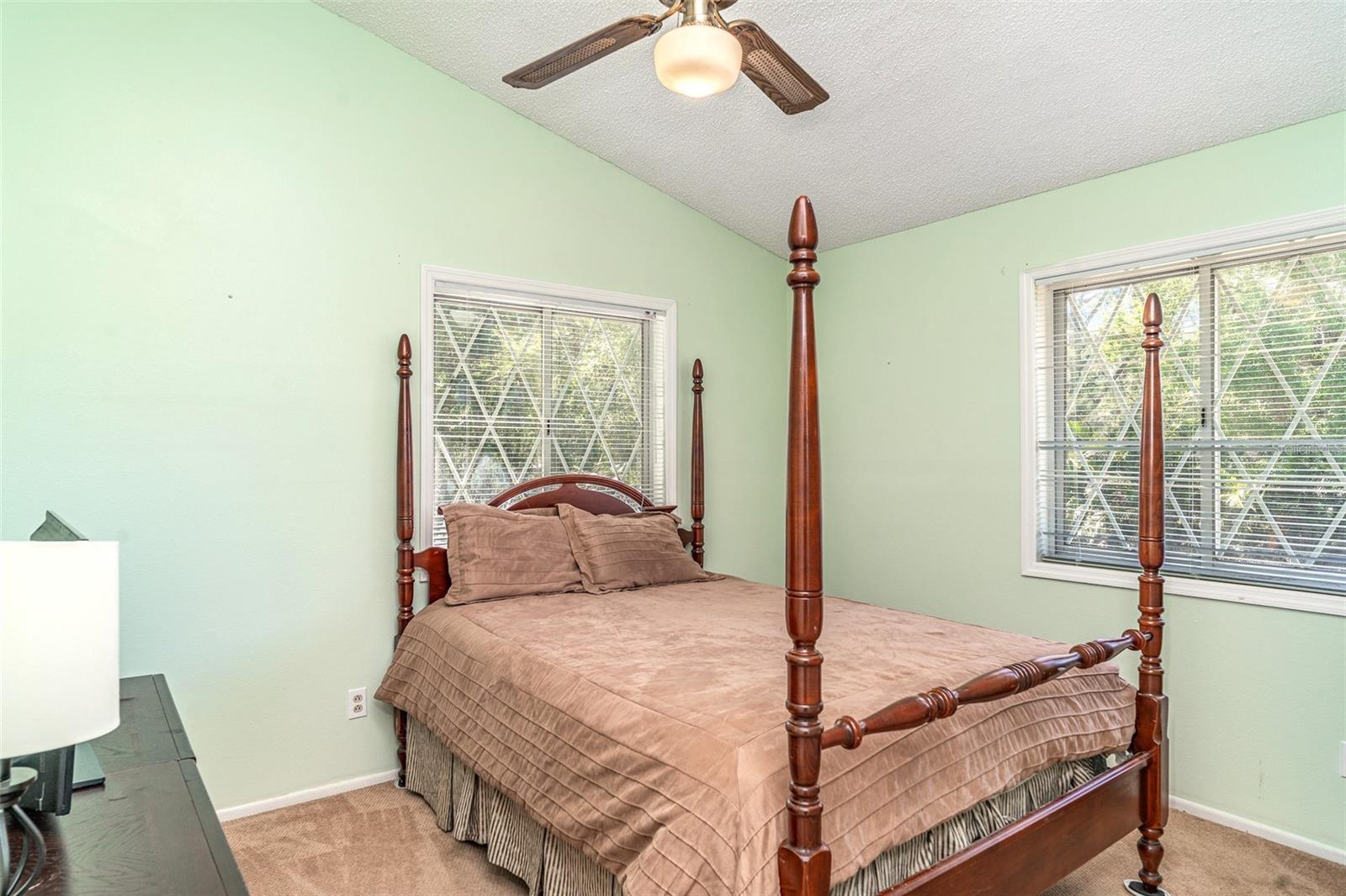 VENICE ACRES - Residential