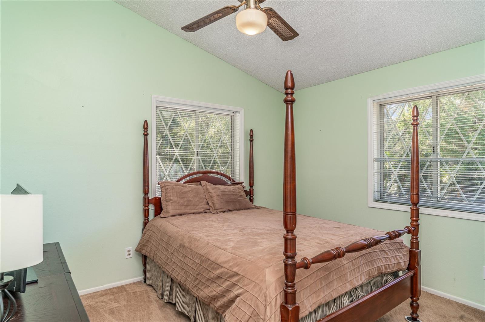 VENICE ACRES - Residential
