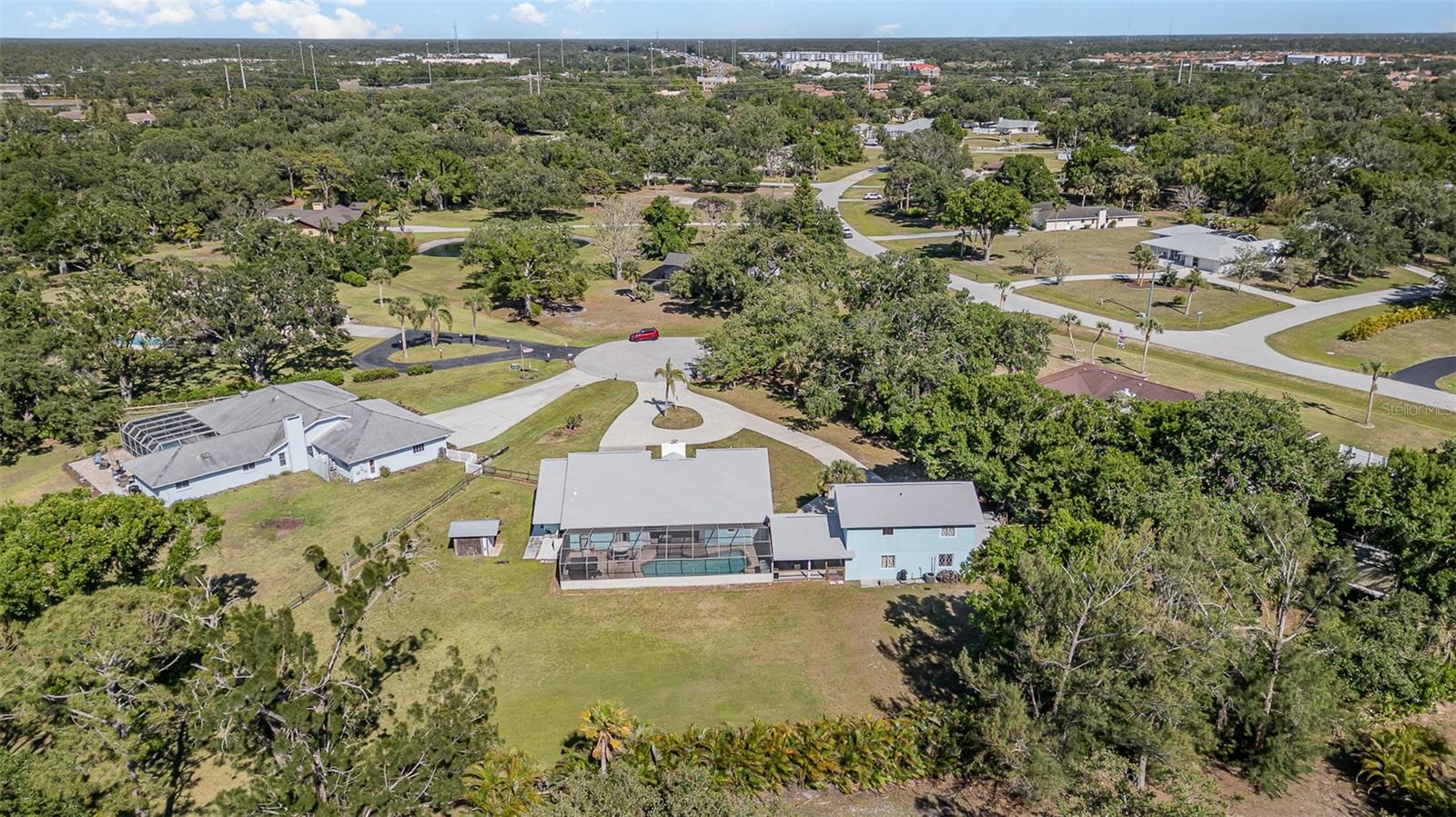 VENICE ACRES - Residential