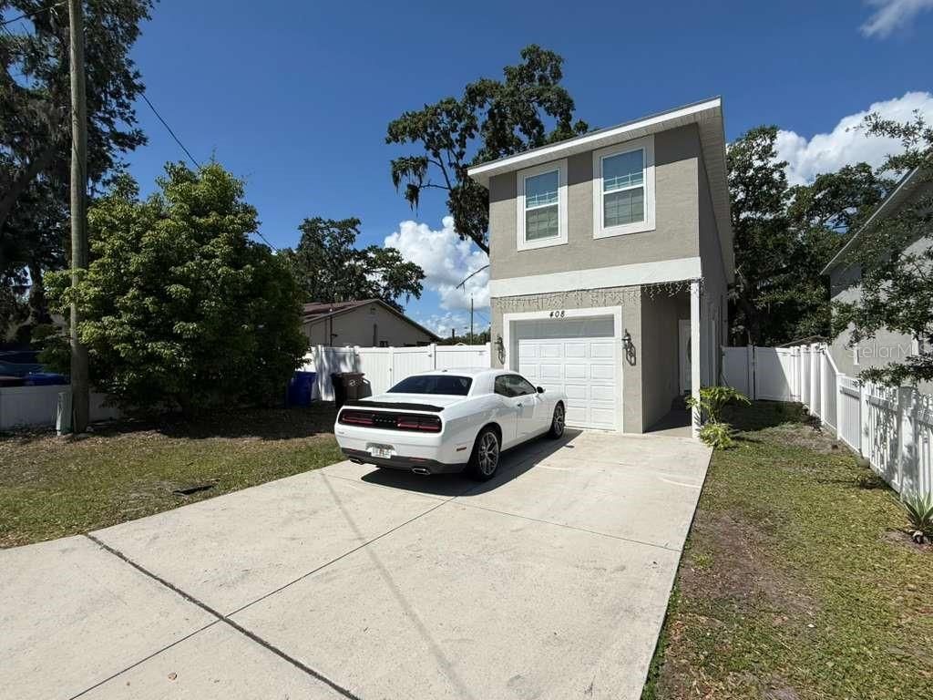Photo of 408 Finley Avenue, Kissimmee, FL 34741 (MLS # S5148262)