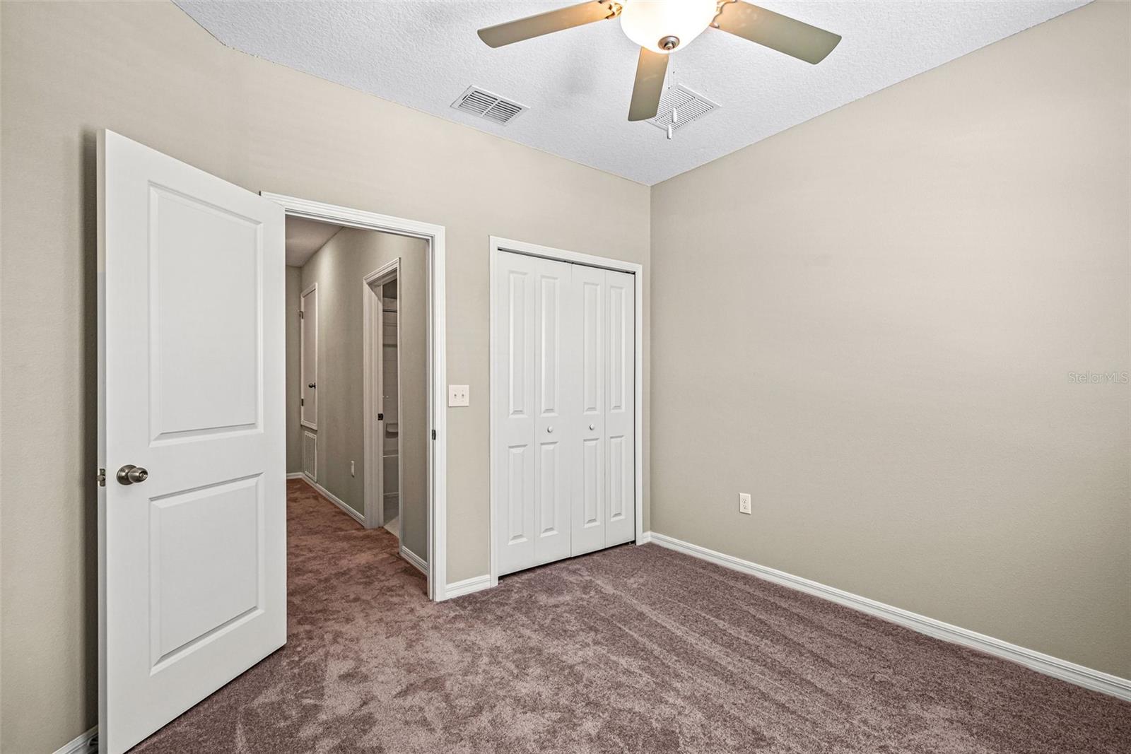 EPPERSON NORTH TWNHMS PH 4 - Residential Lease