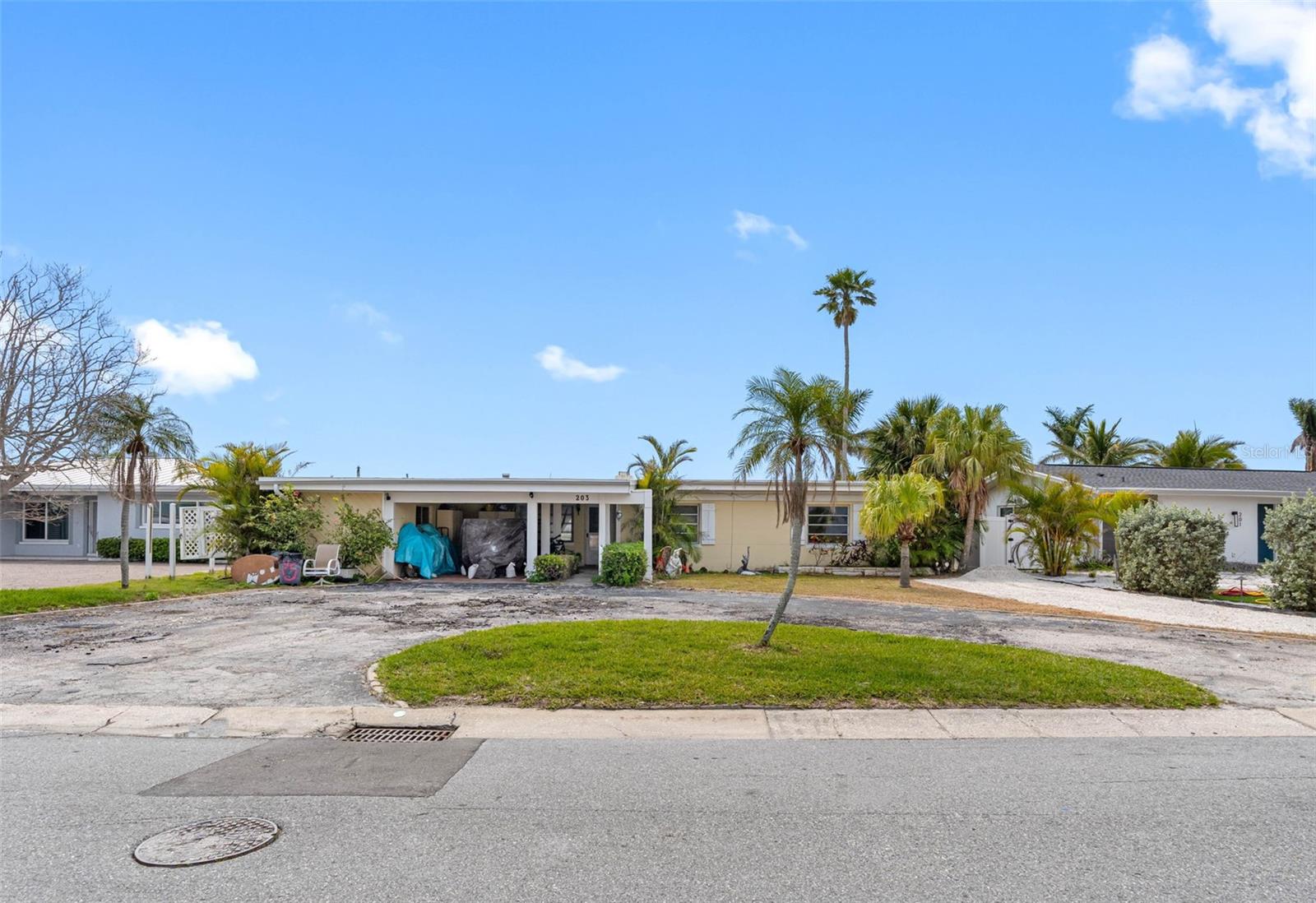 203 BATH CLUB BOULEVARD N