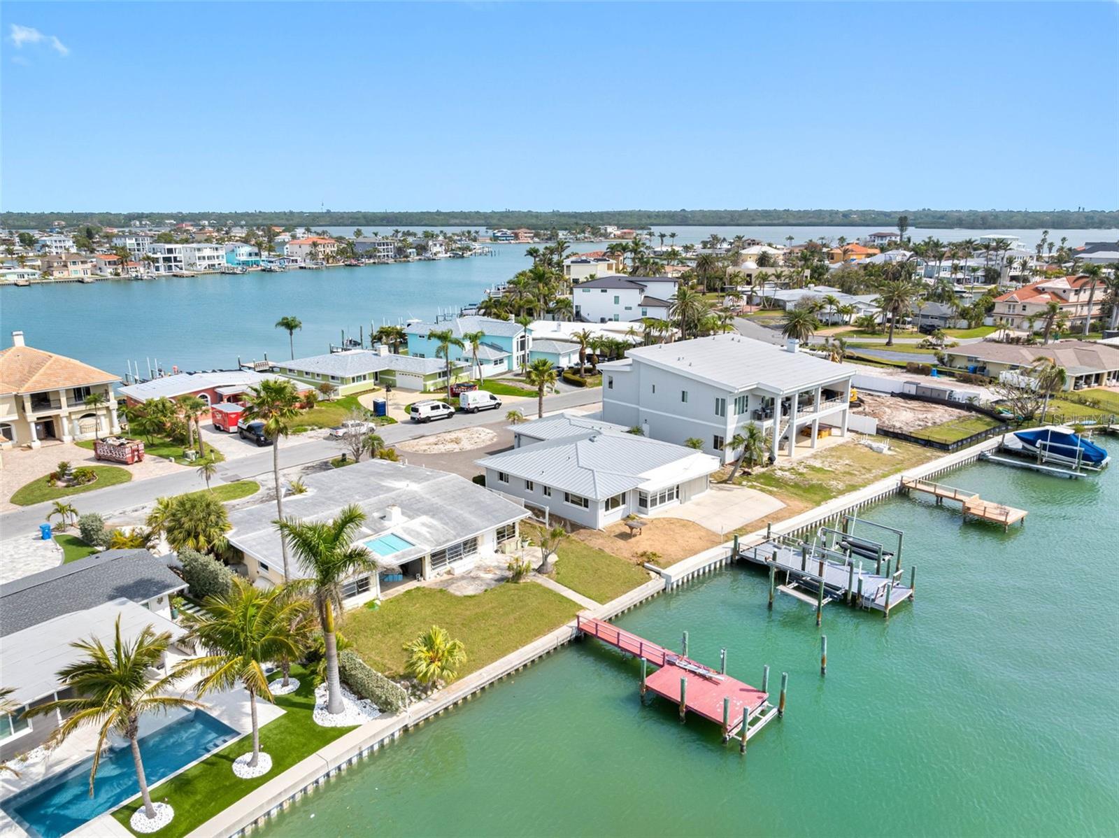 203 BATH CLUB BOULEVARD N