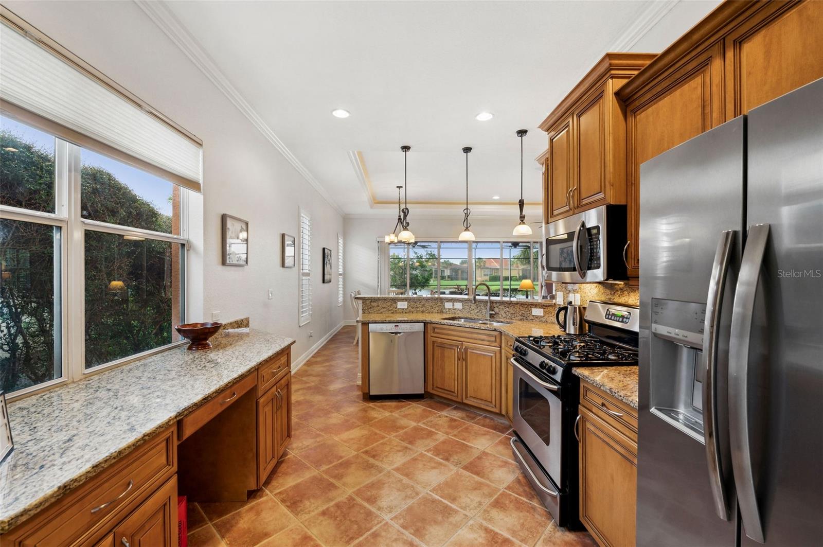 VENETIAN GOLF & RIVER CLUB - Residential Lease