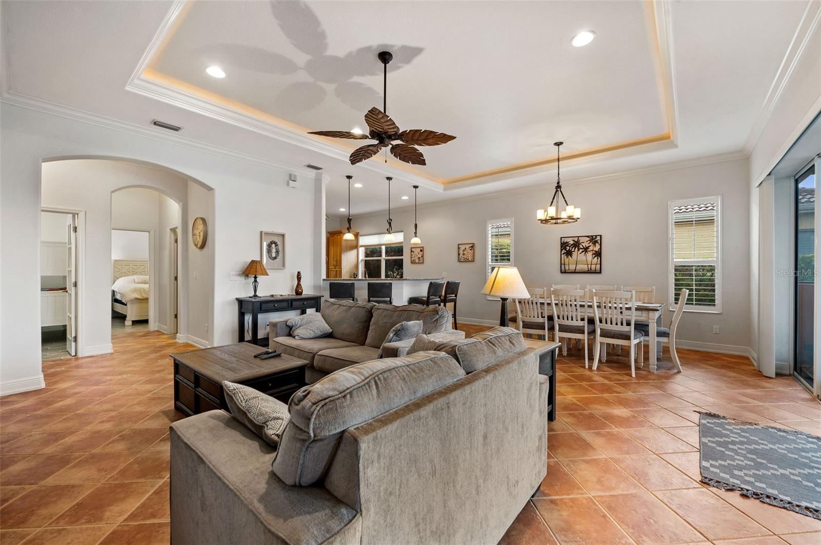 VENETIAN GOLF & RIVER CLUB - Residential Lease