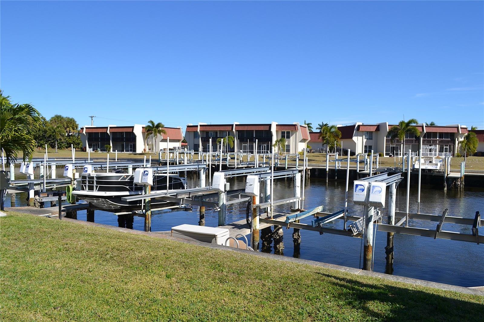 HARBOR POINT PH 02 - Residential