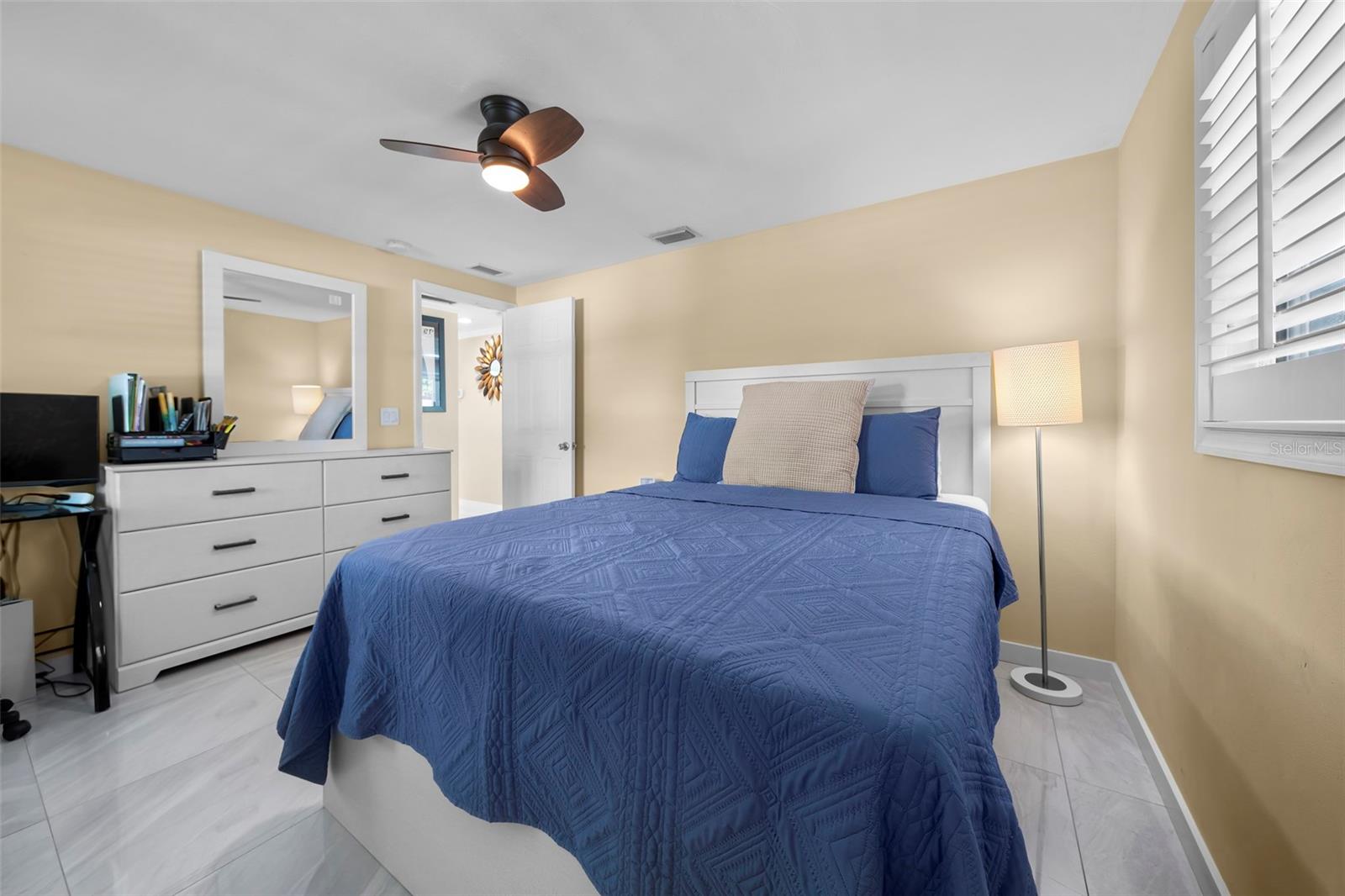 RIVER FOREST - Residential