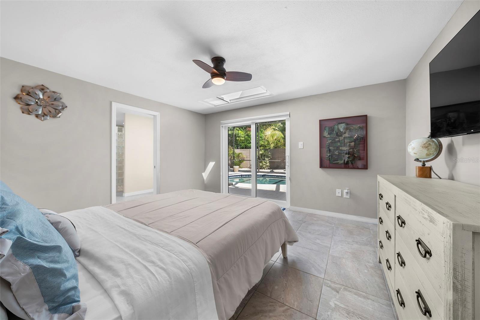 RIVER FOREST - Residential
