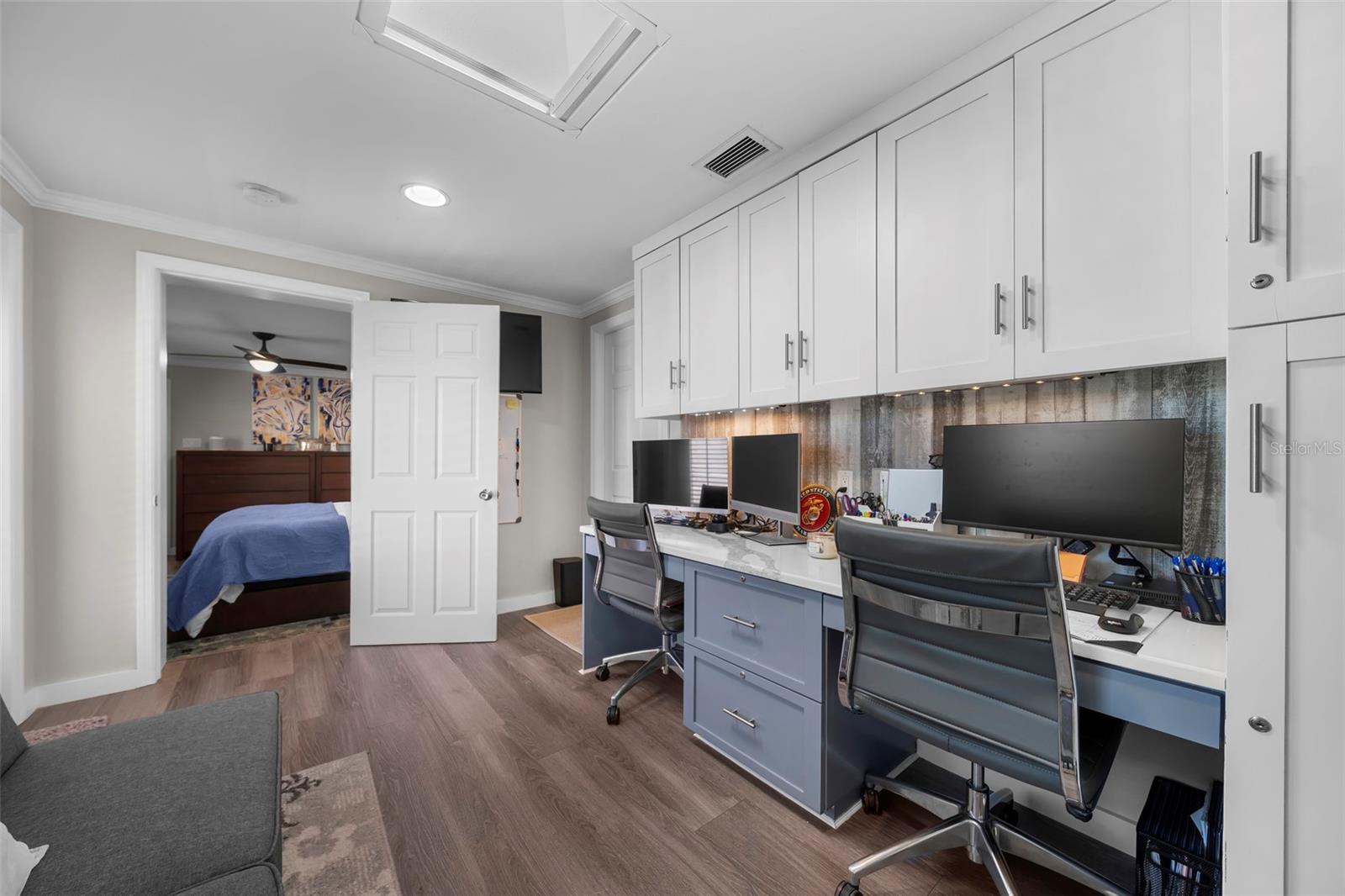 RIVER FOREST - Residential