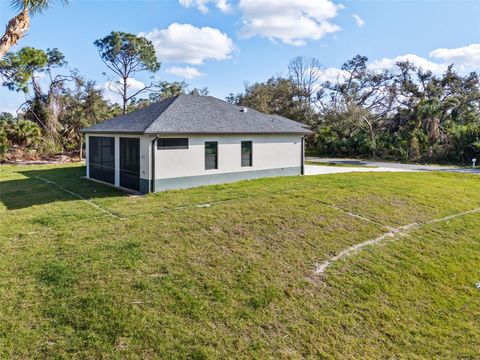 A home in PORT CHARLOTTE