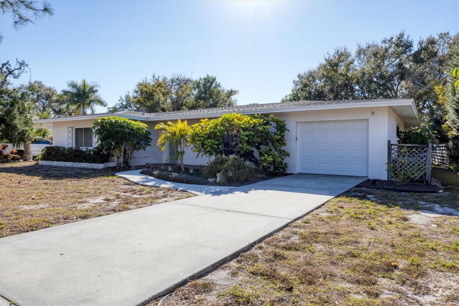 5201 STEVENS DRIVE