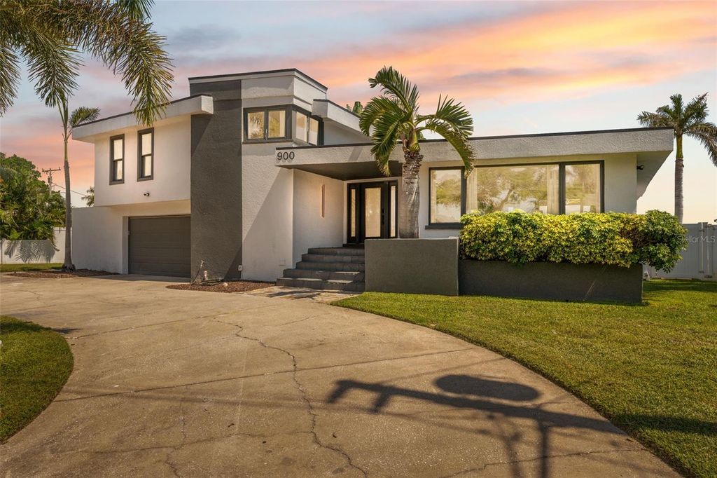 Photo of 900 79th Street S, St Petersburg, FL 33707 (MLS # TB8420103)