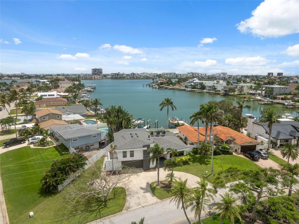 Photo of 900 79th Street S, St Petersburg, FL 33707 (MLS # TB8420103)