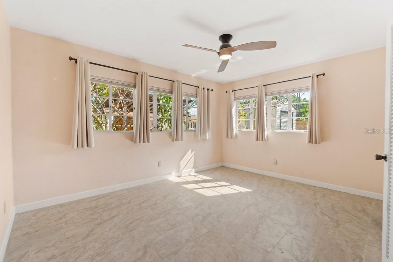 TANGLEWOOD SEC 4 - Residential