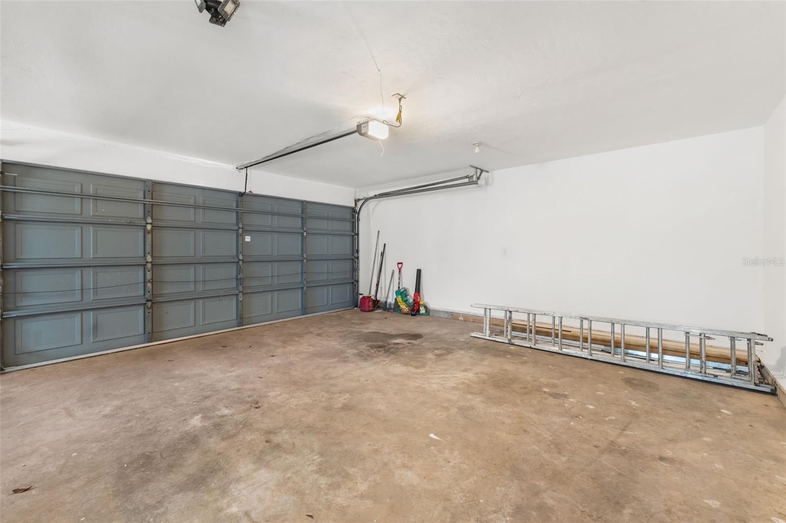 BLUES CREEK - Residential