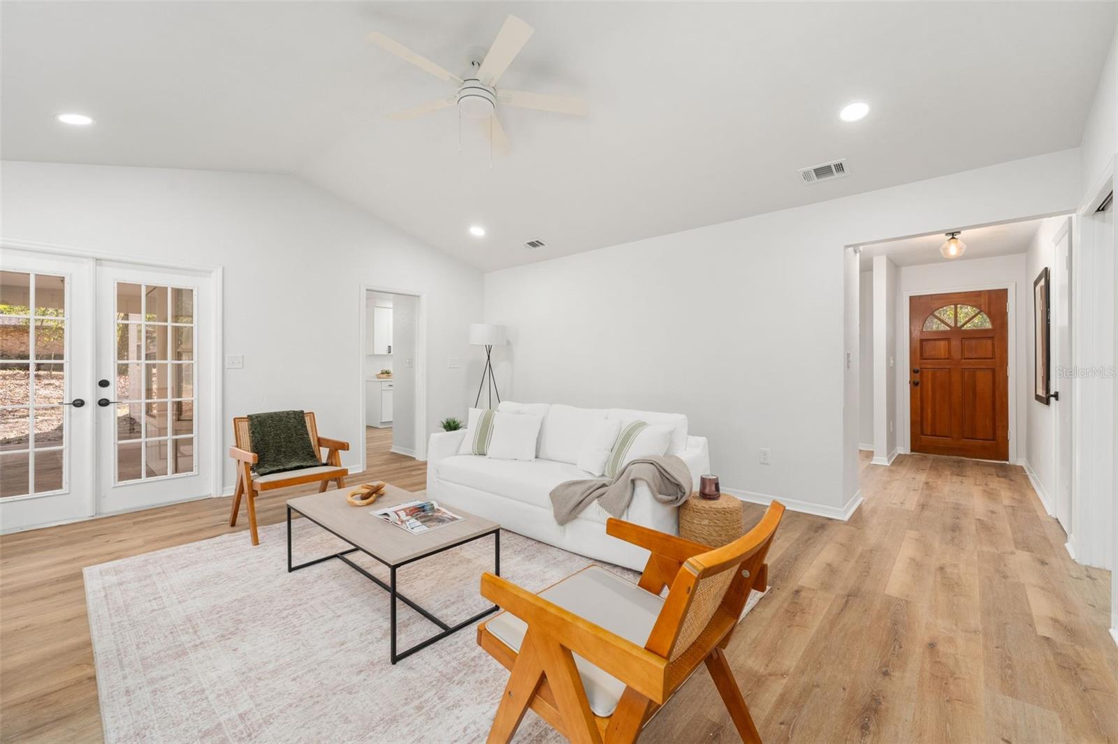 BLUES CREEK - Residential