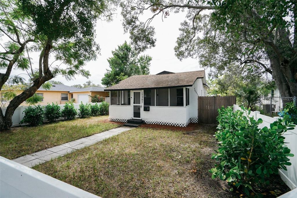Photo of 1361 29th Street S, St Petersburg, FL 33712 (MLS # TB8472525)