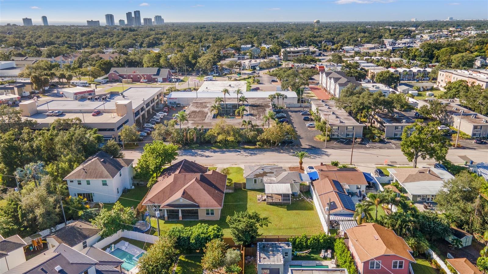 GRAY GABLES - Residential
