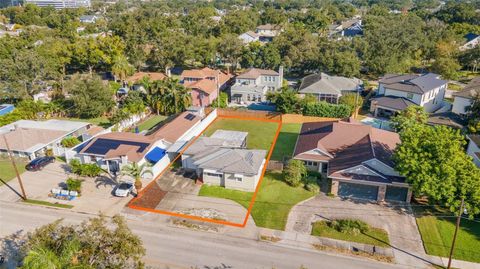 Photo of 3507 W Azeele Street, Tampa, FL 33609 (MLS # TB8435830)