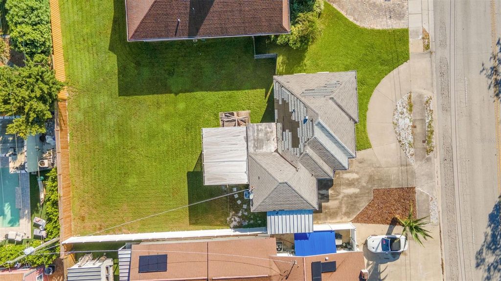 Photo of 3507 W Azeele Street, Tampa, FL 33609 (MLS # TB8435830)