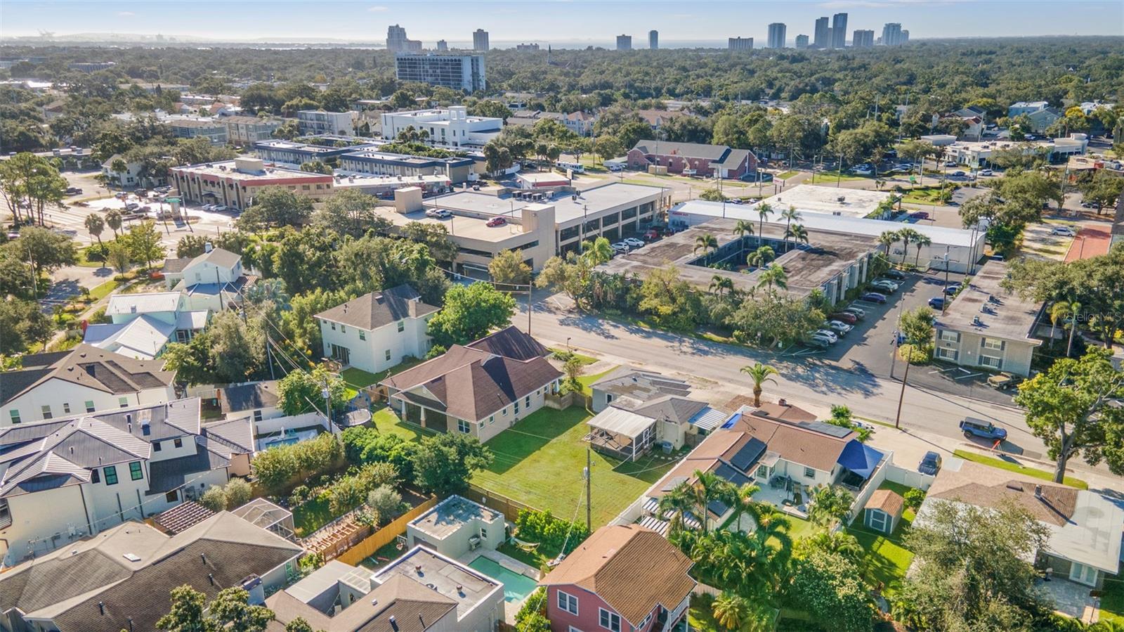 GRAY GABLES - Residential