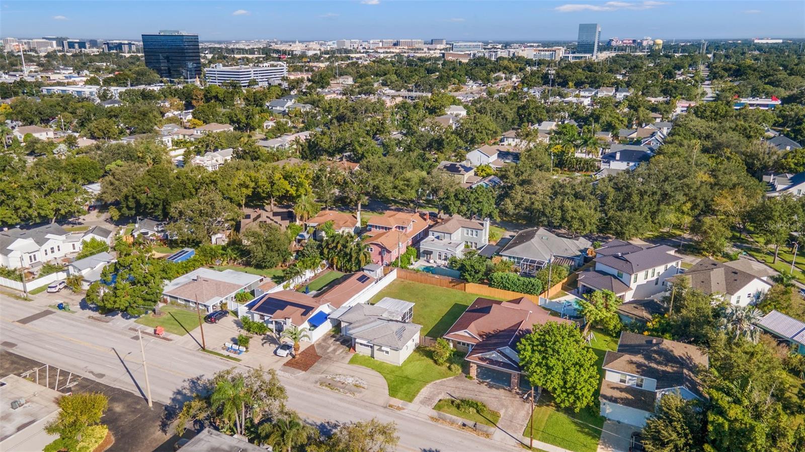 GRAY GABLES - Residential