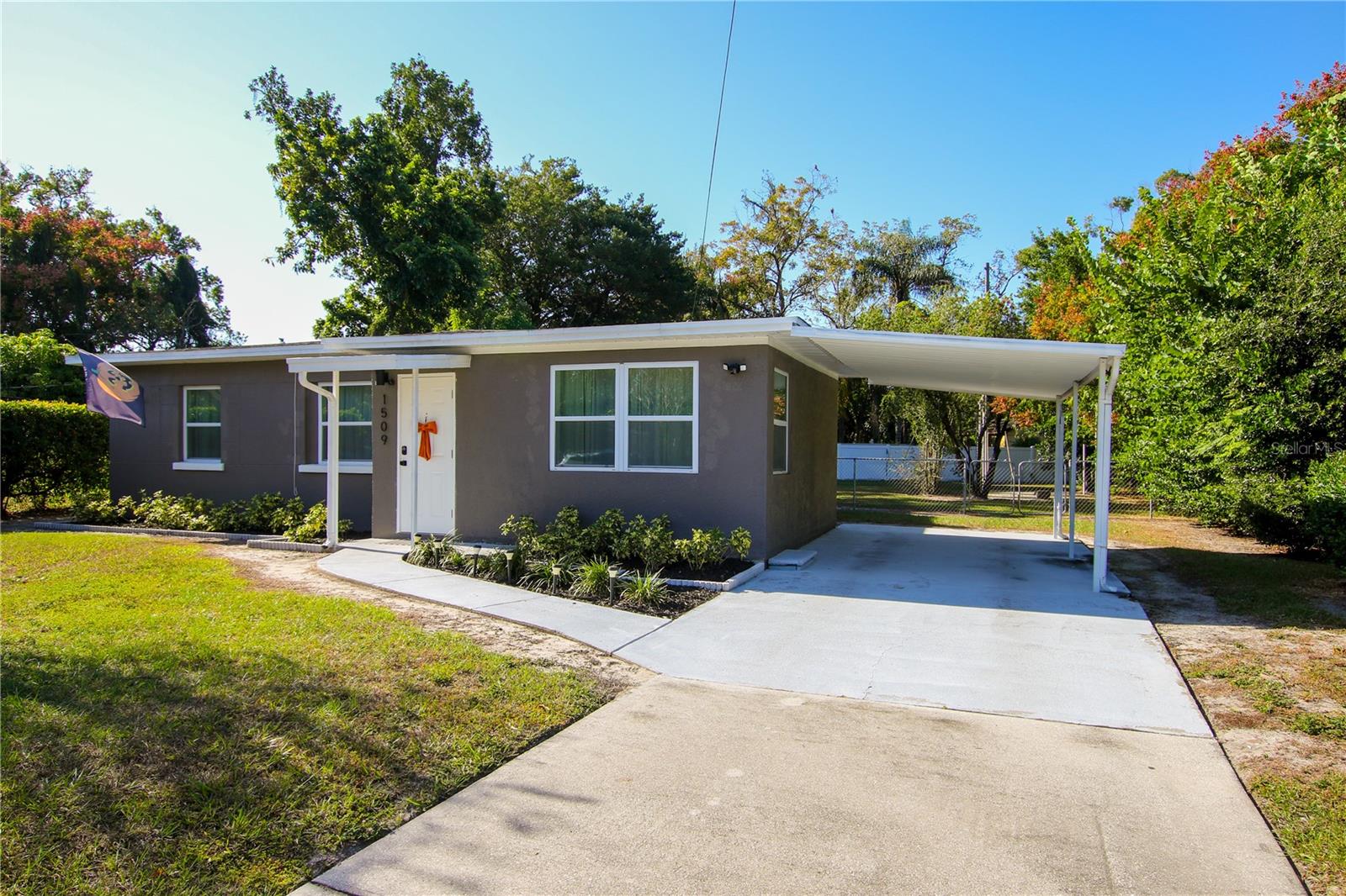 FIFTEENTH STREET SITES - Residential