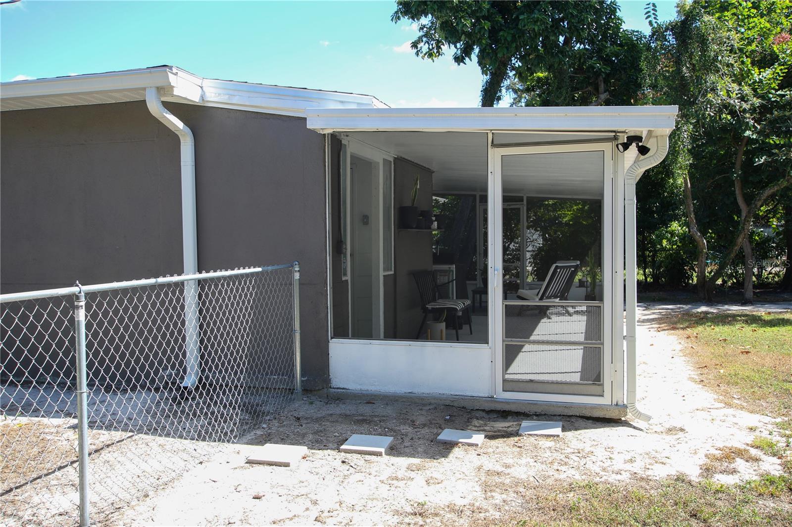 FIFTEENTH STREET SITES - Residential