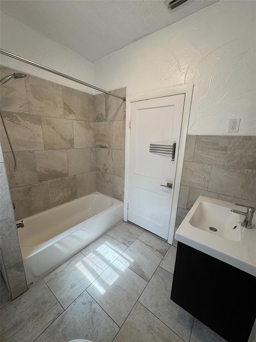 SULPHUR SPGS ADD - Residential