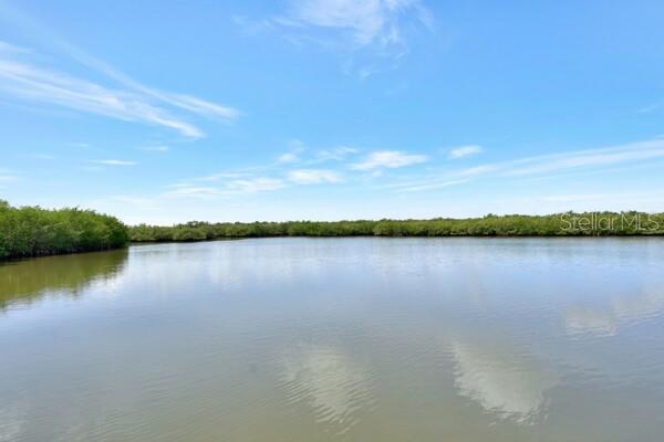 Kiawah Bay Condo Unit 101 - Residential