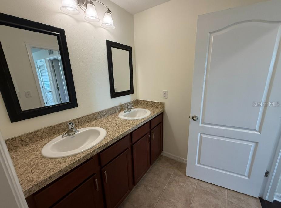 PROSPECT POINT - Residential Lease
