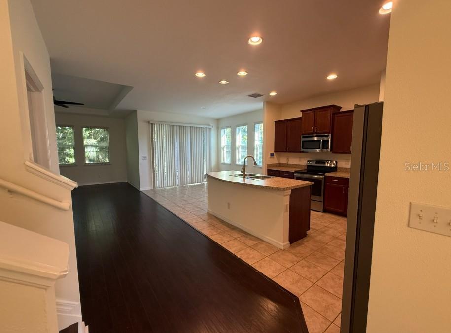 PROSPECT POINT - Residential Lease