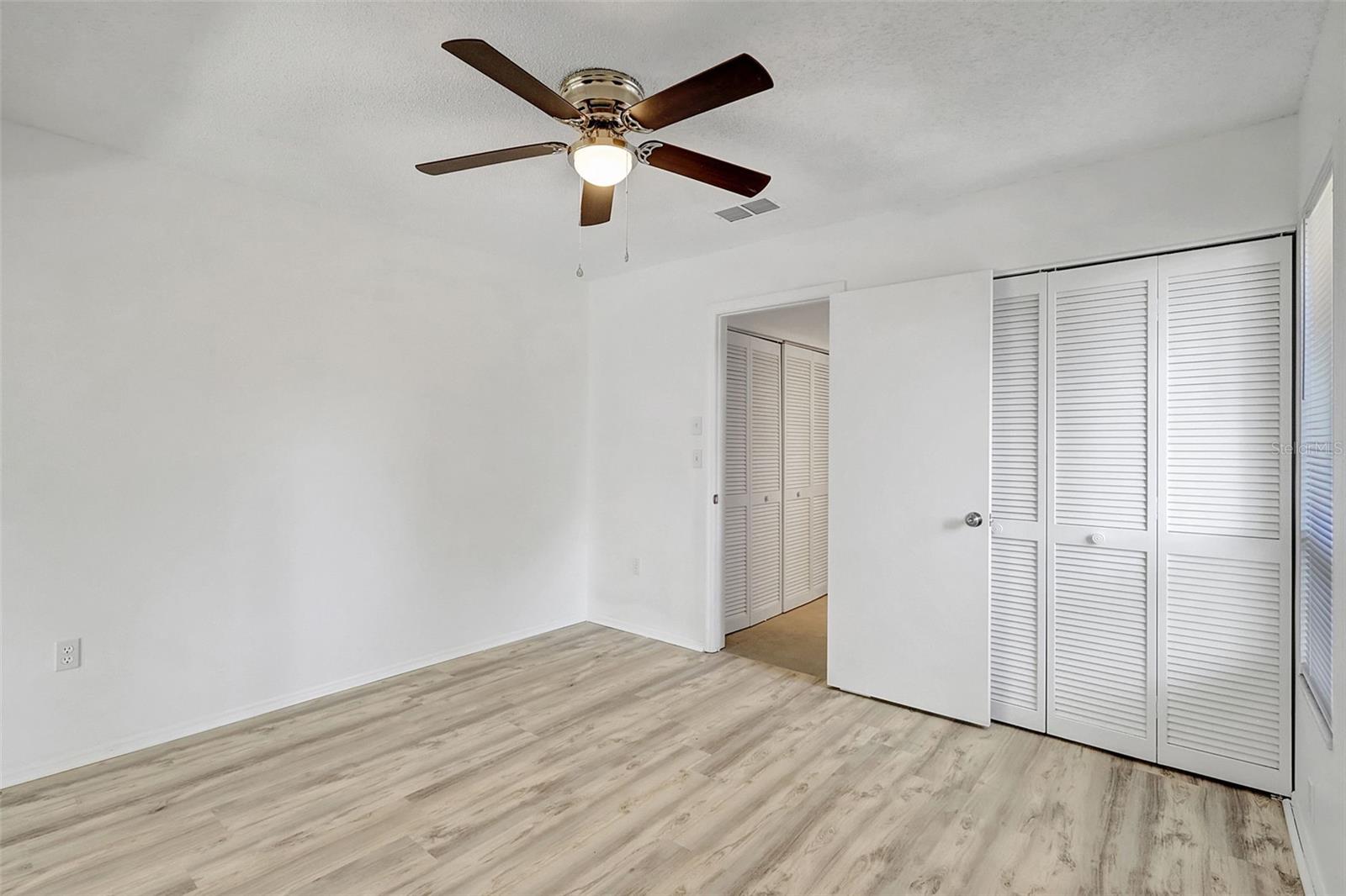 PARKSIDE COLONY - Residential Lease