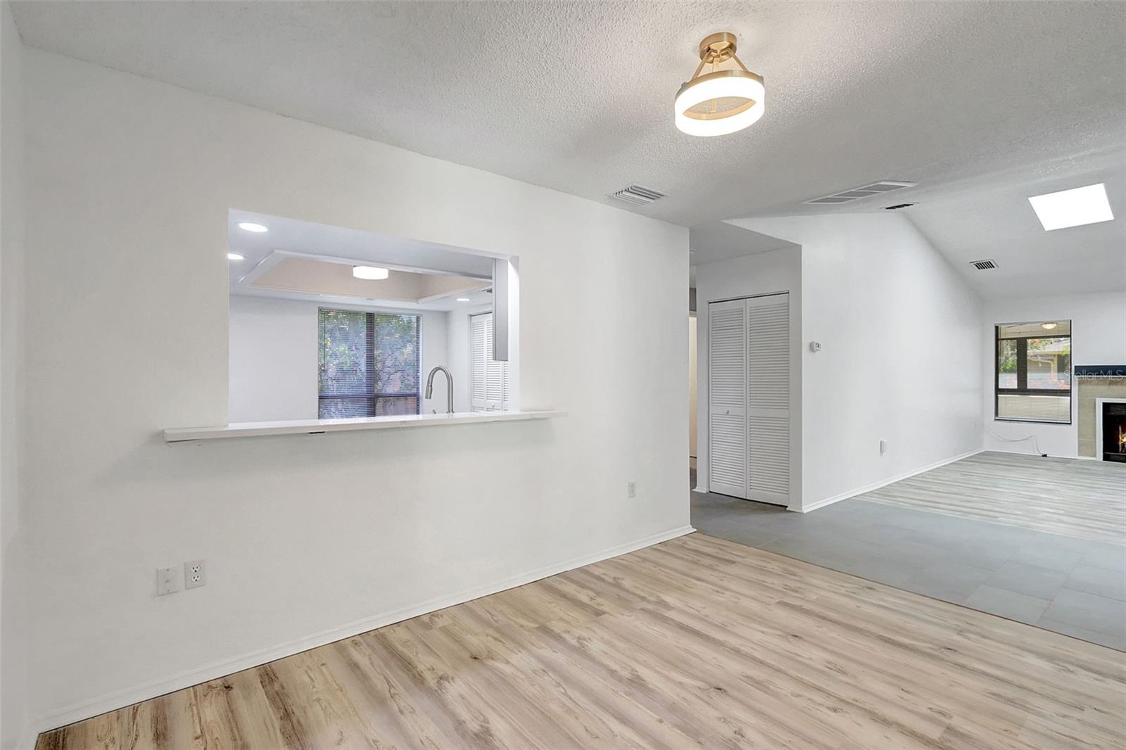 PARKSIDE COLONY - Residential Lease