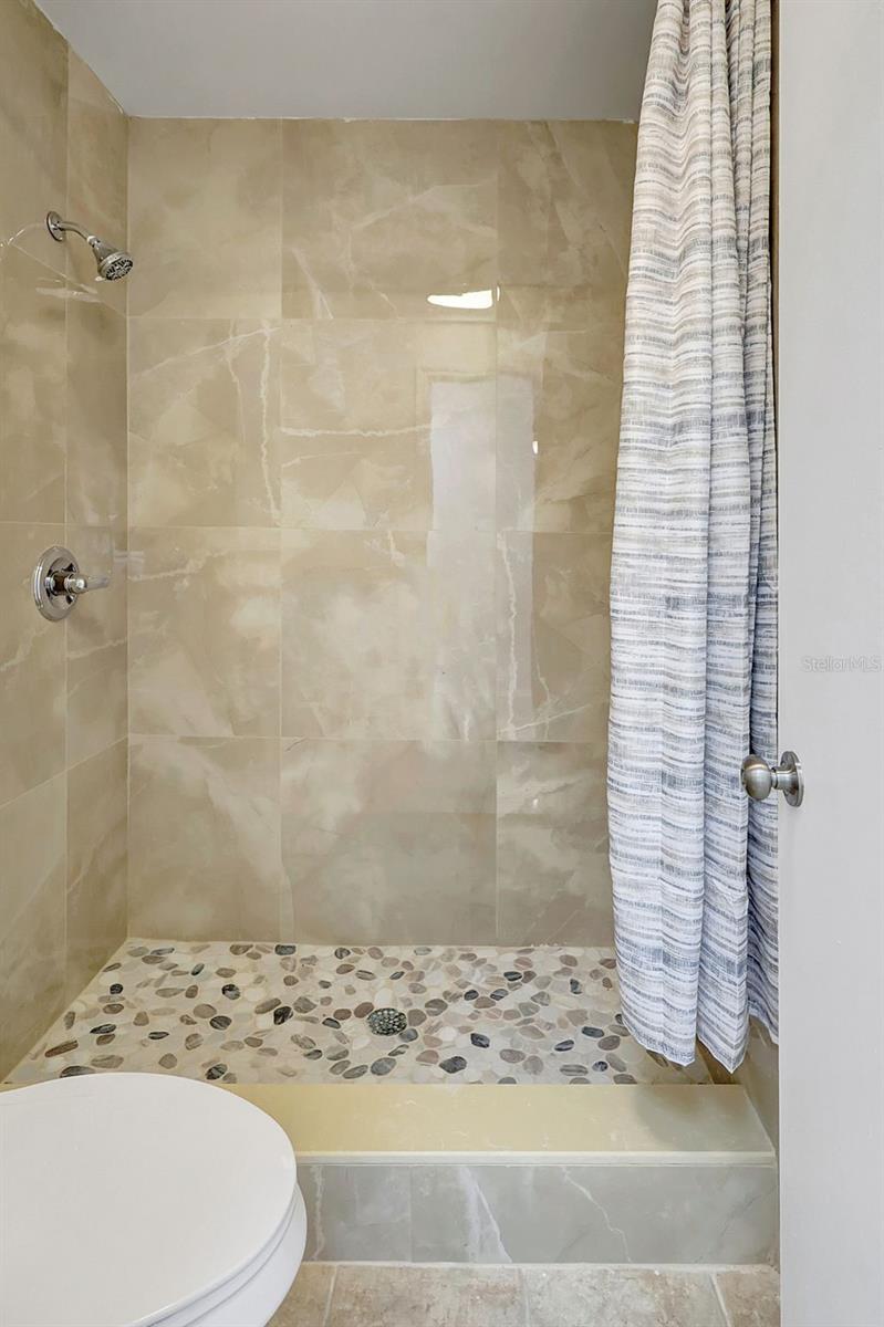 PARKSIDE COLONY - Residential Lease