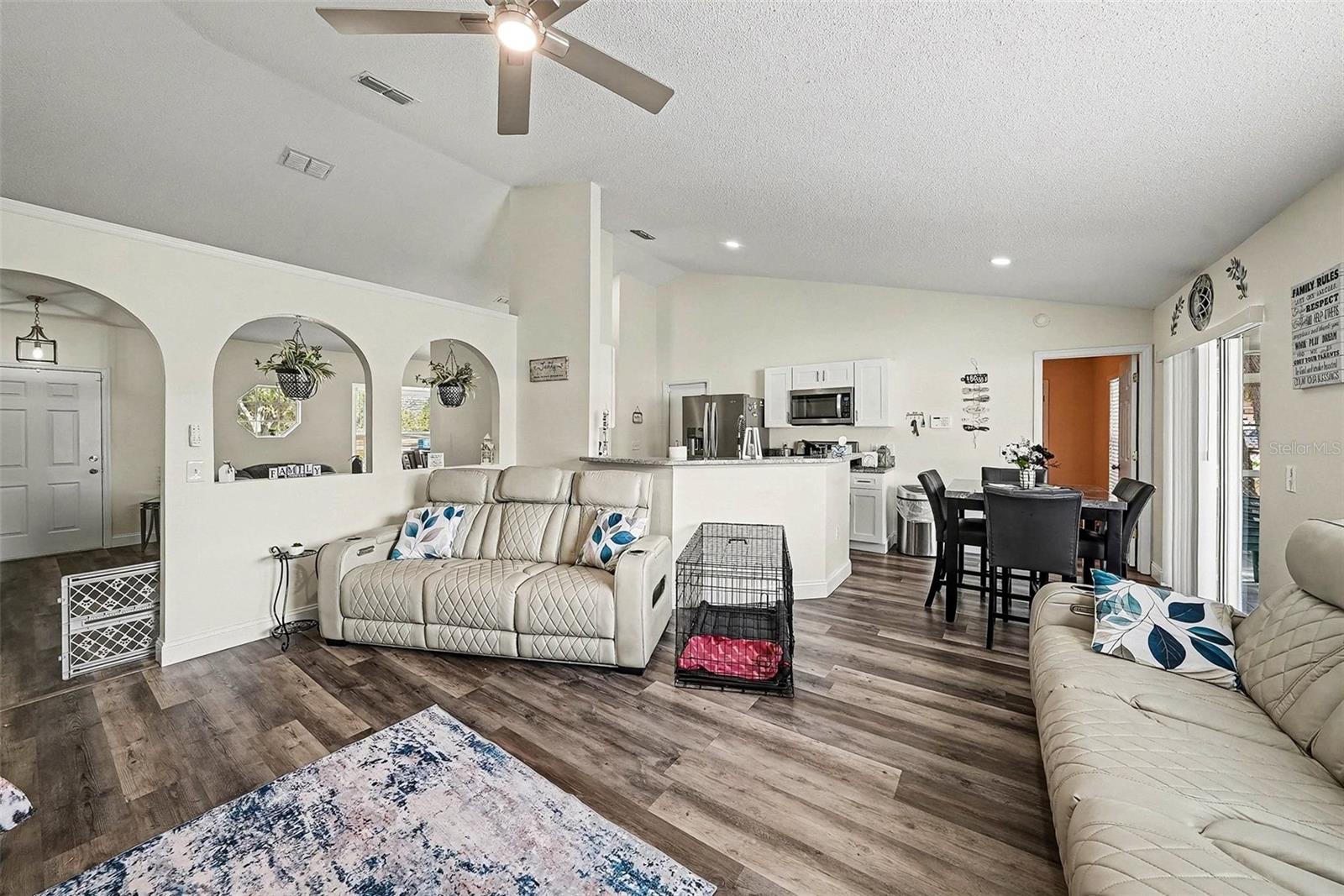 SPRING HILL UNIT 24 - Residential