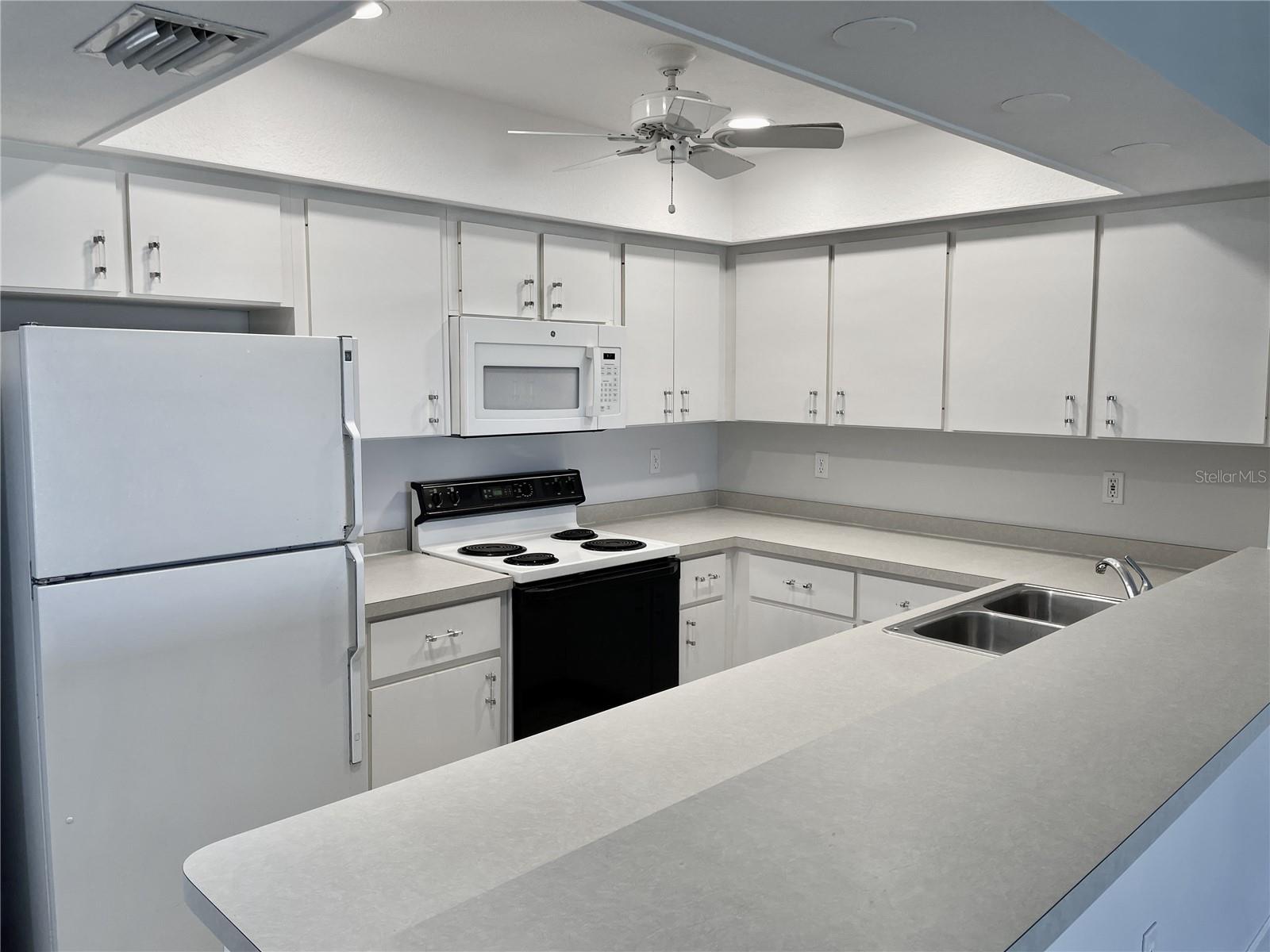 BUENA VISTA DEEP CREEK PH 04 - Residential