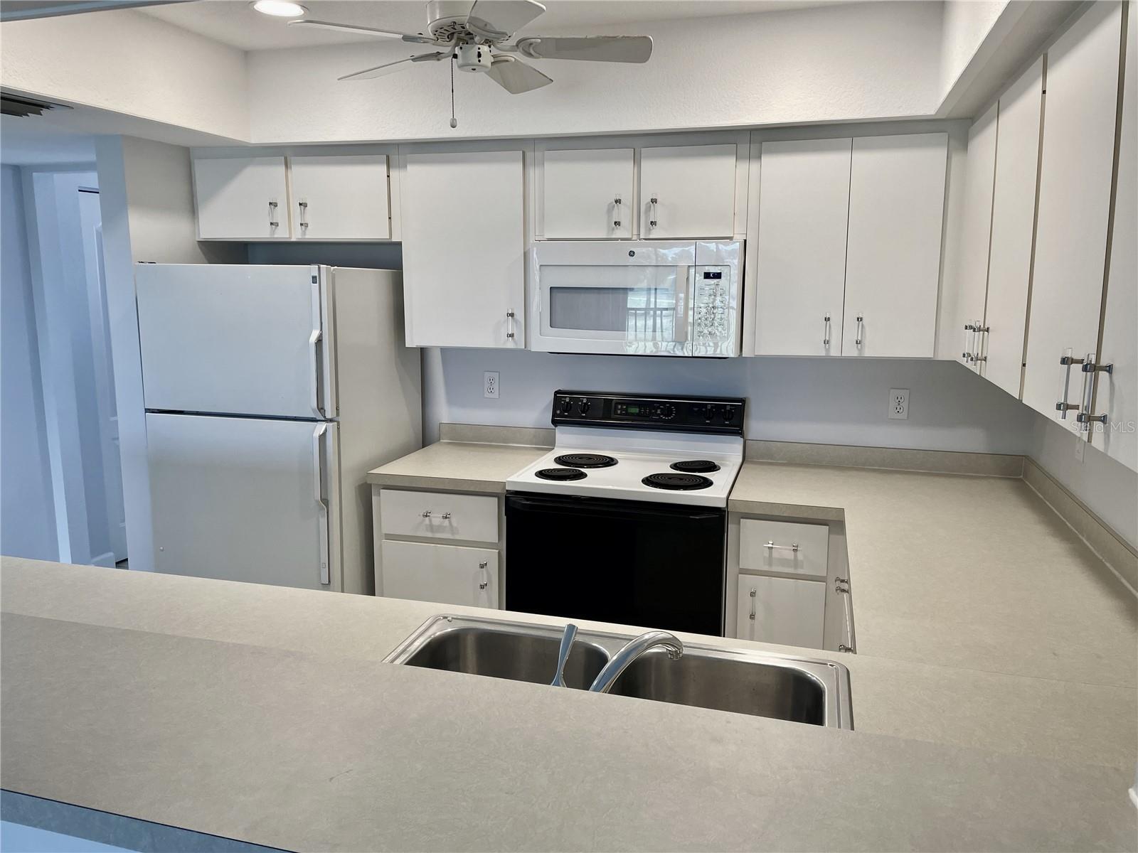 BUENA VISTA DEEP CREEK PH 04 - Residential