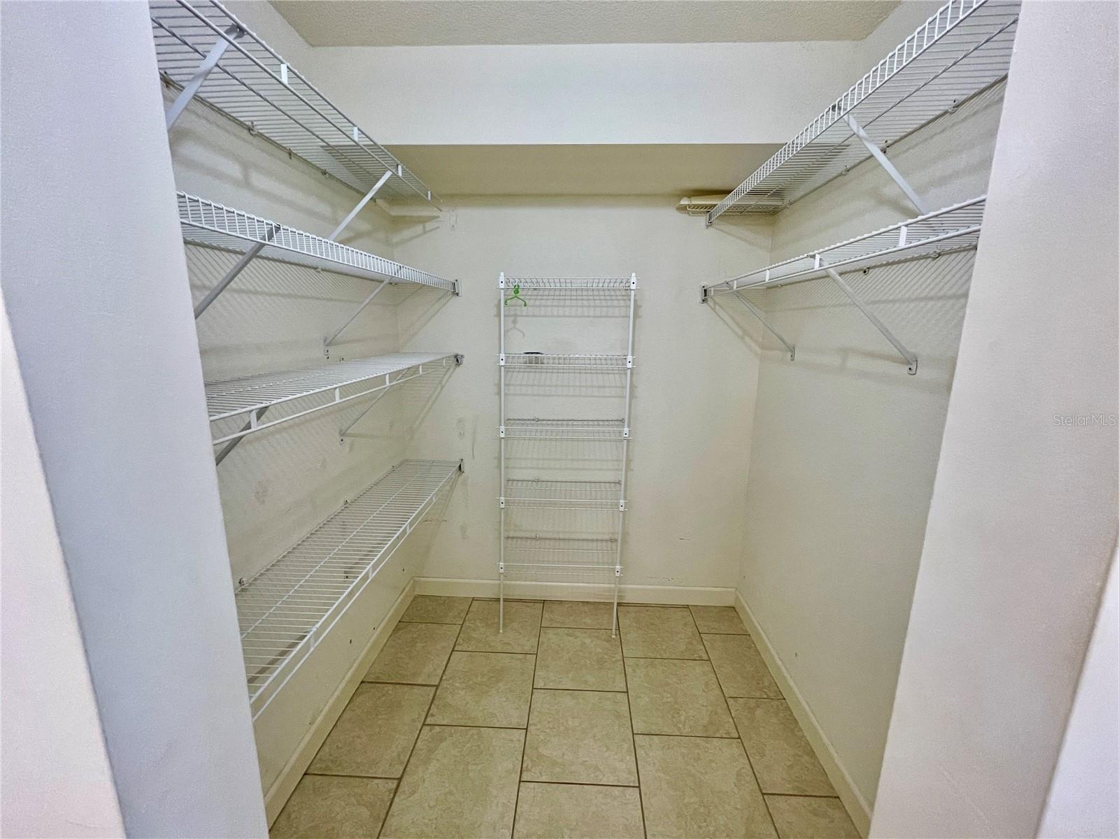 BUENA VISTA DEEP CREEK PH 04 - Residential