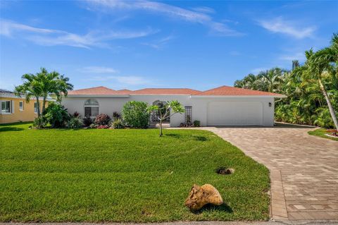 Photo of 1432 Venetian Court, Cape Coral, FL 33904 (MLS # TB8509598)