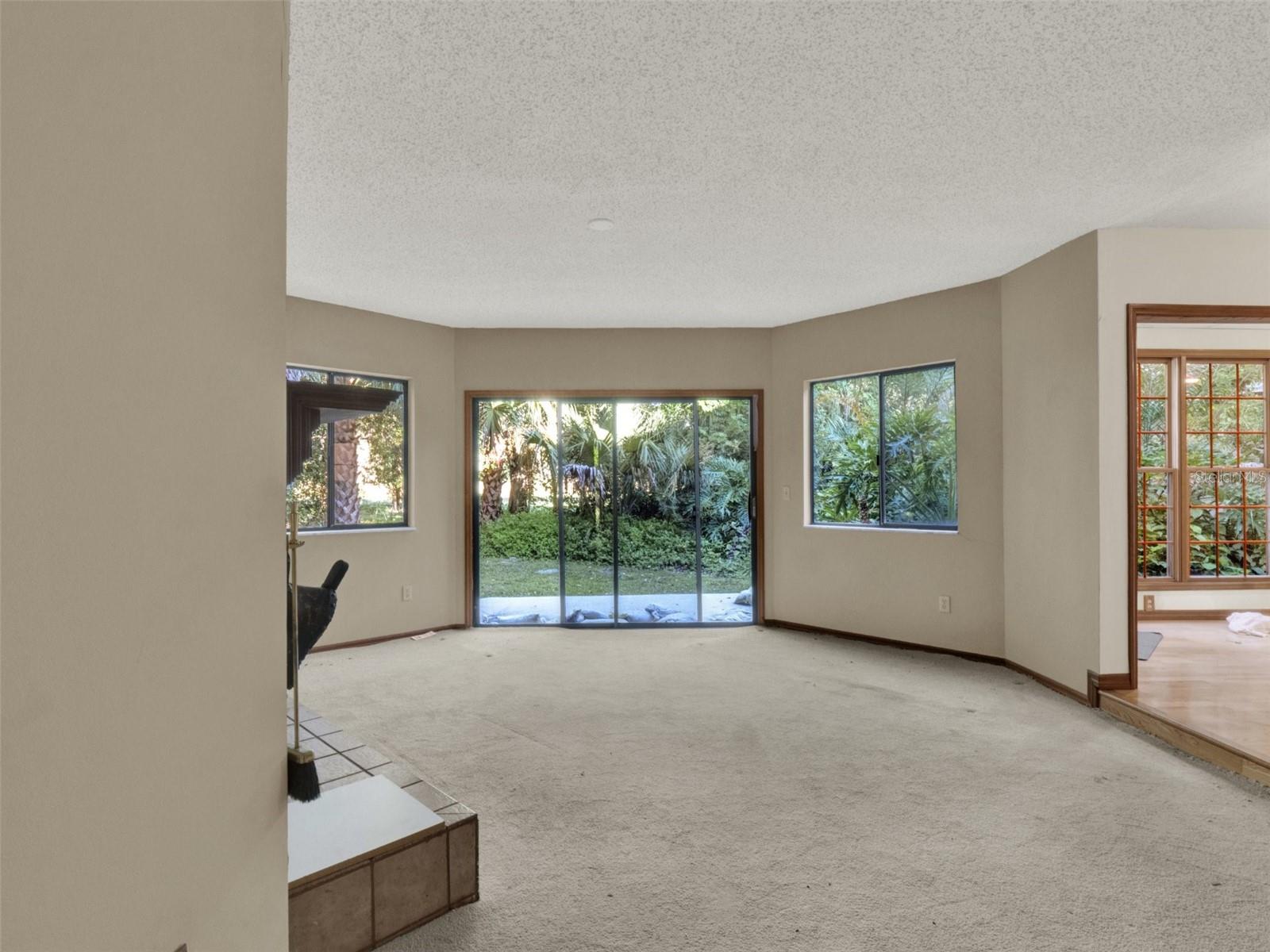 GREENSPOINTE - Residential